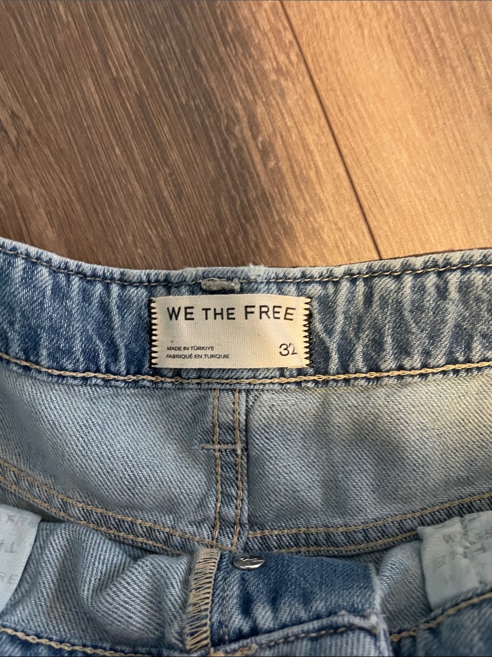 Free People Nia Patchwork Boyfriend Jeans- size 32 - Picture 6 of 10
